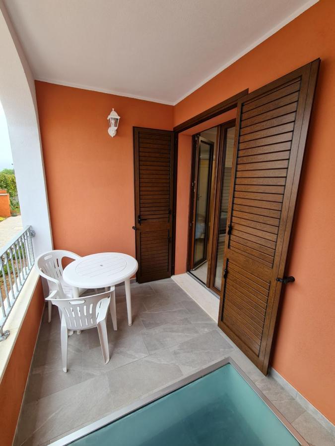 Le Anfore Di Nora Domo Pula Exterior foto