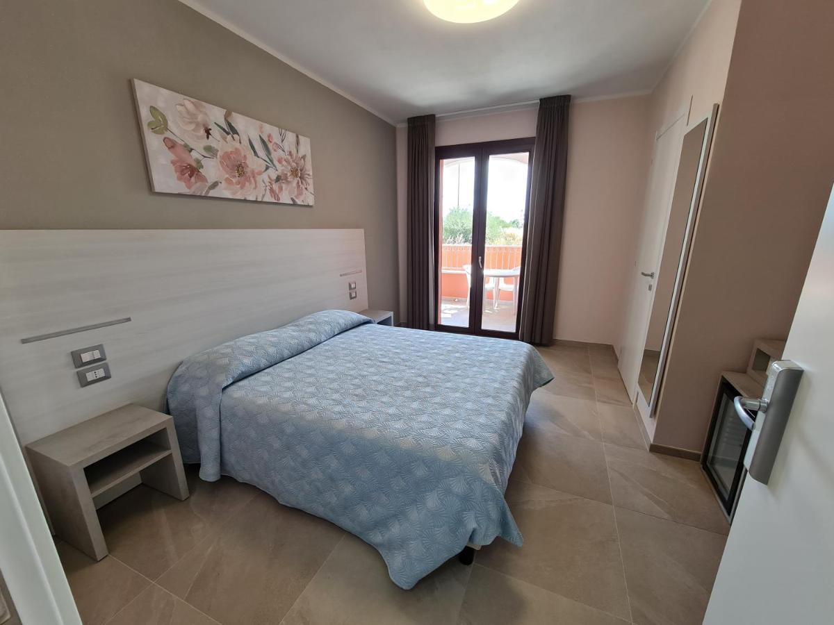 Le Anfore Di Nora Domo Pula Exterior foto